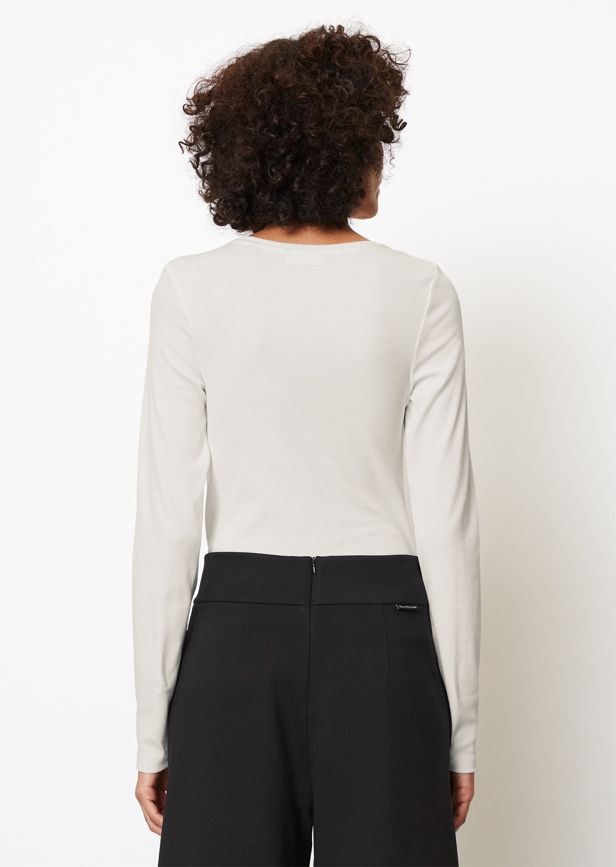 Rundhals-Longsleeve slim aus softem Feinripp-Jersey