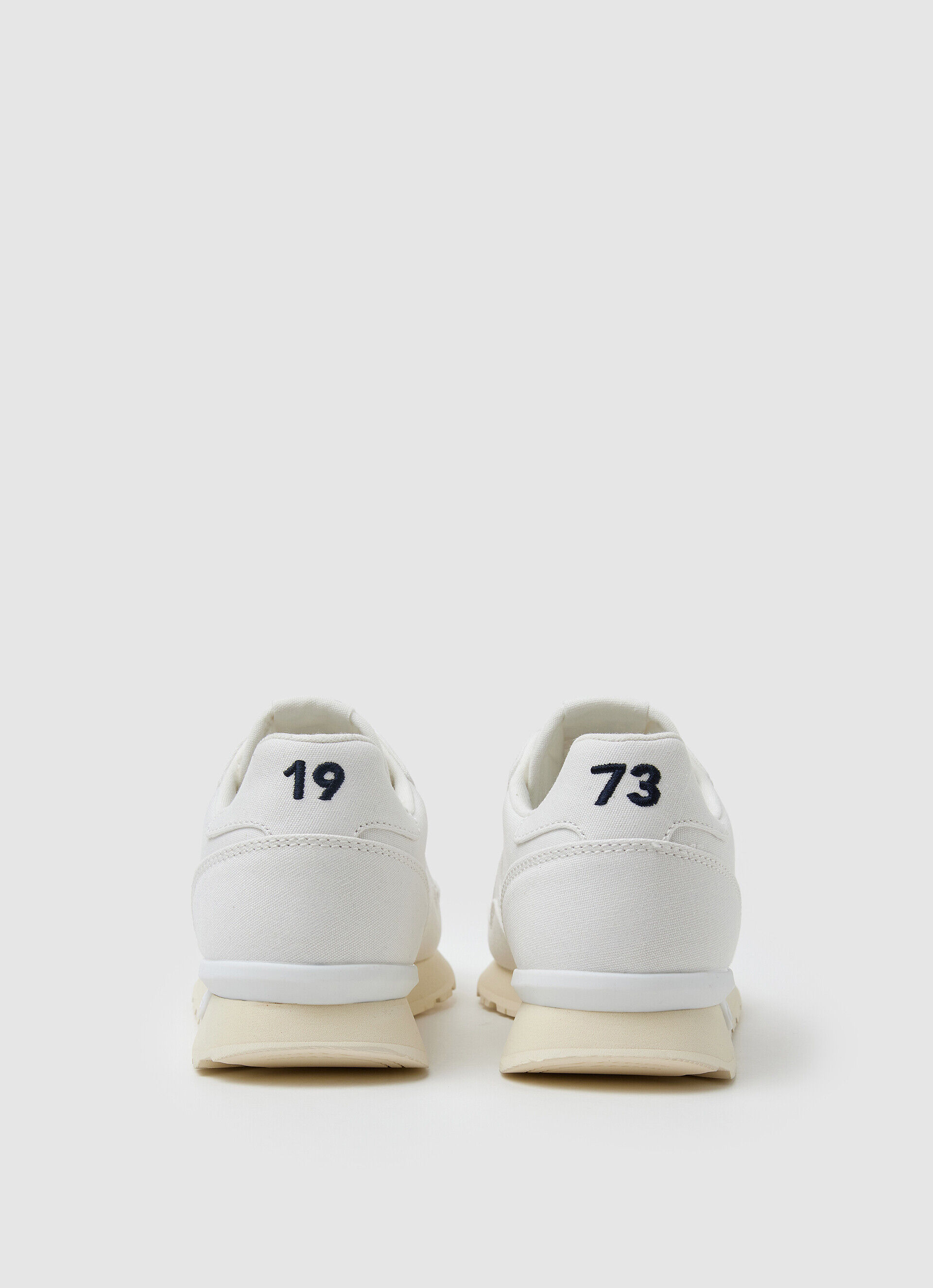 Tênis retrô britânico ecológico - branco-creme