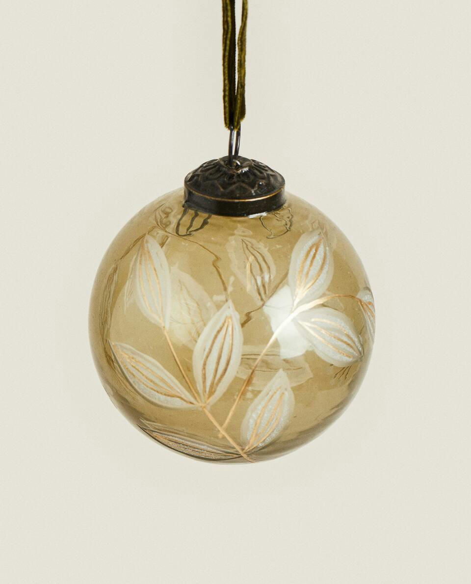 Enfeite de Natal de vidro com decoração de folhas