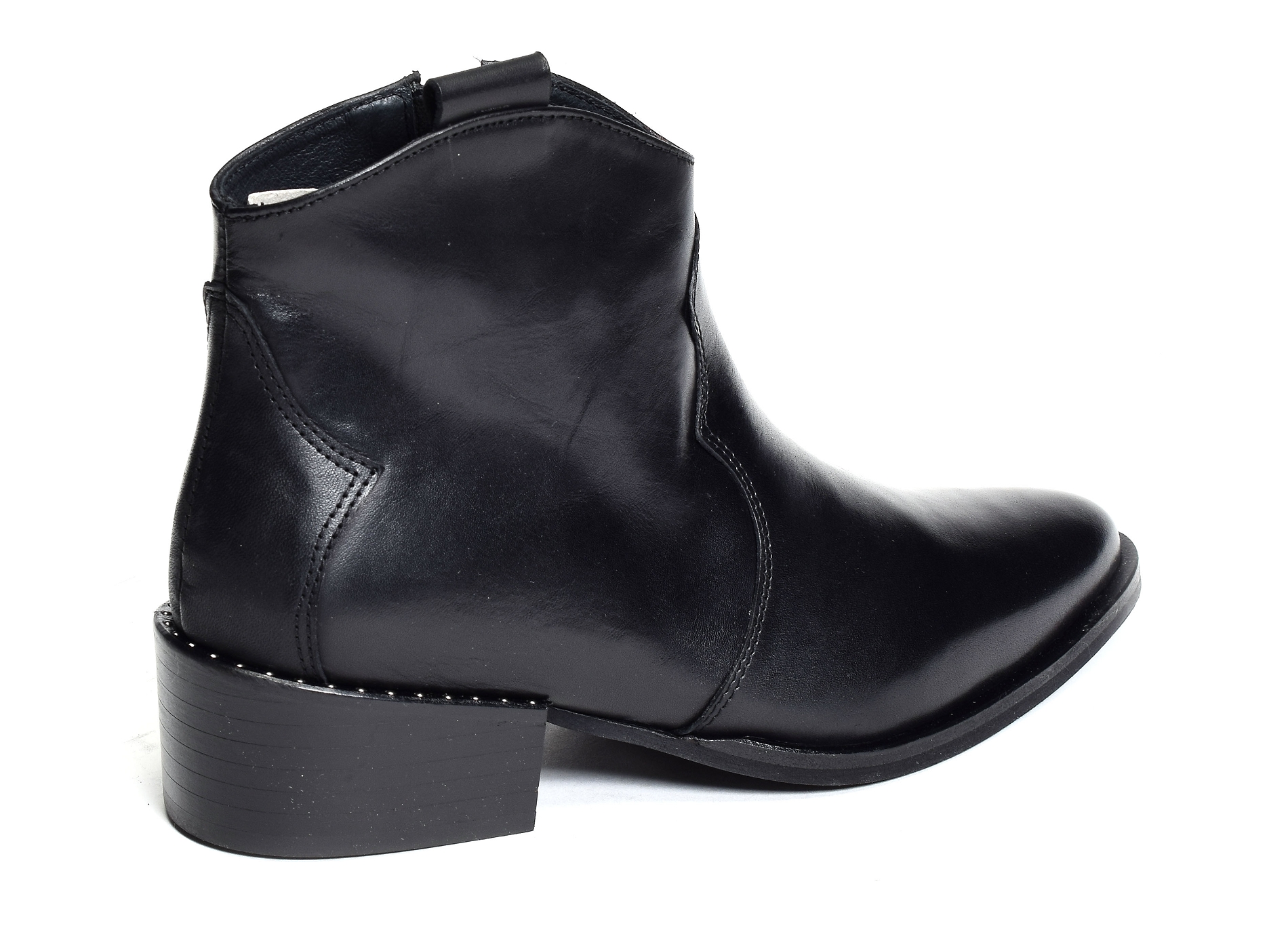5827 noir