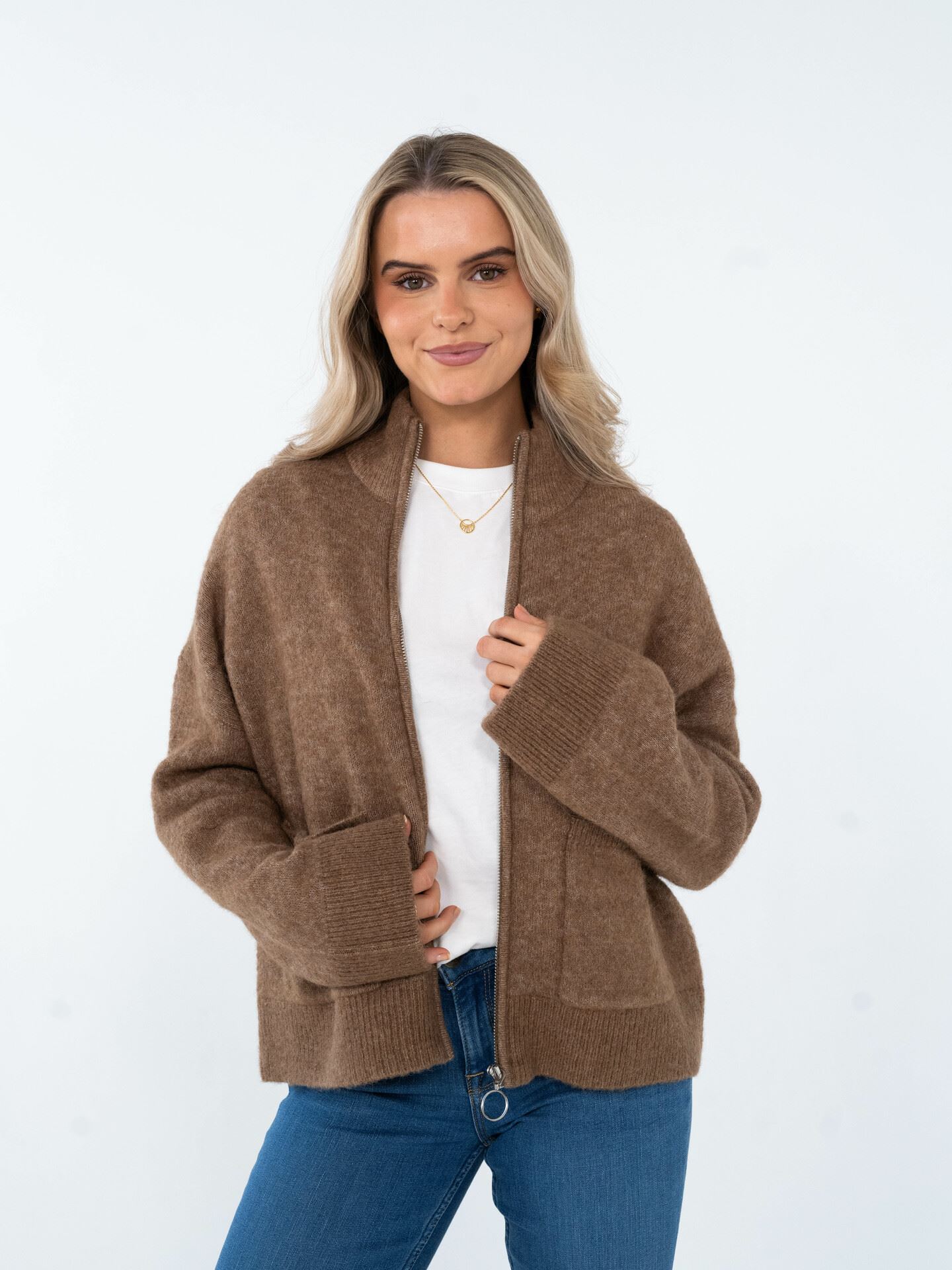 Sia Ras Long Sleeve Knit Zipper Cardigan