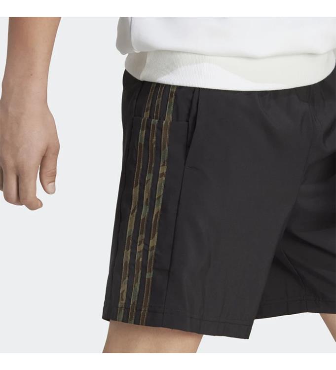 adidas Men AEROREADY Essentials Chelsea 3-Stripes Short