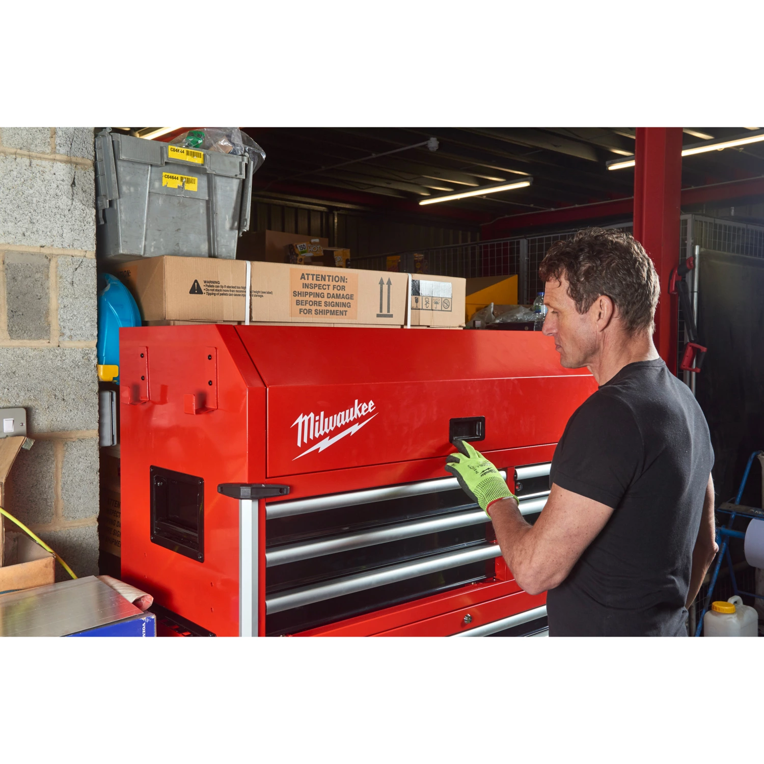 Milwaukee 4932478852 Stalen gereedschapswagen met 10 lades - 46˝ / 117 cm