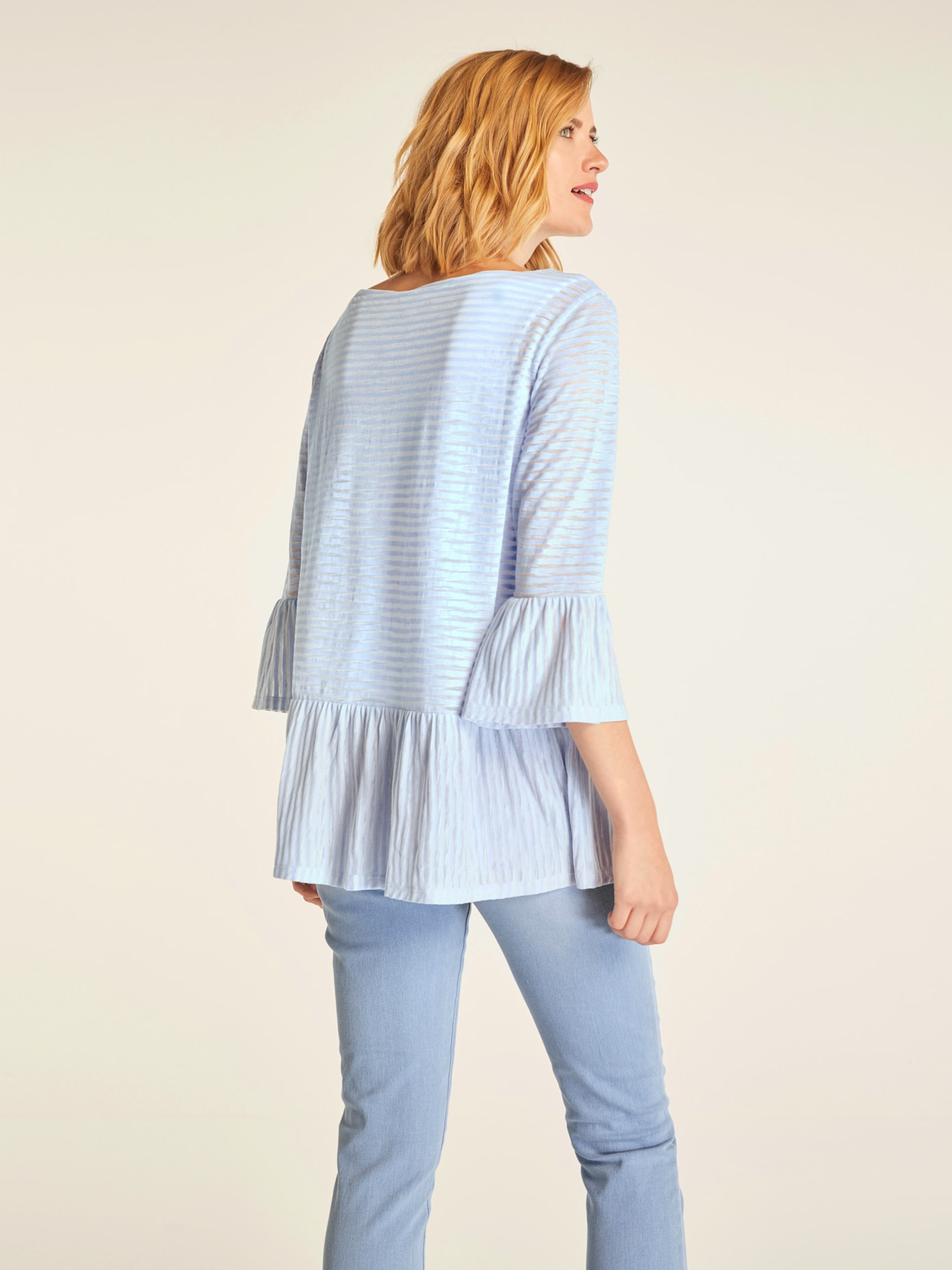 Shirt look tendance avec volants
