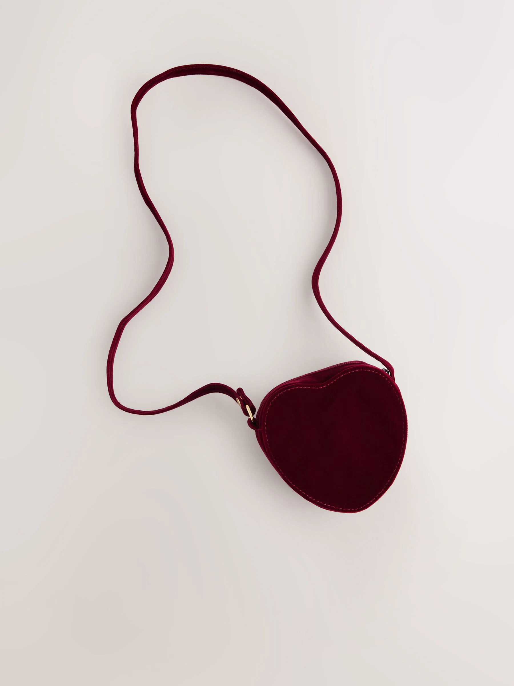 Roze - Heart Velvet Bag with Bow