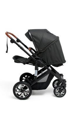 Beemoo Maxi 4 Sportsvogn, Black/Black
