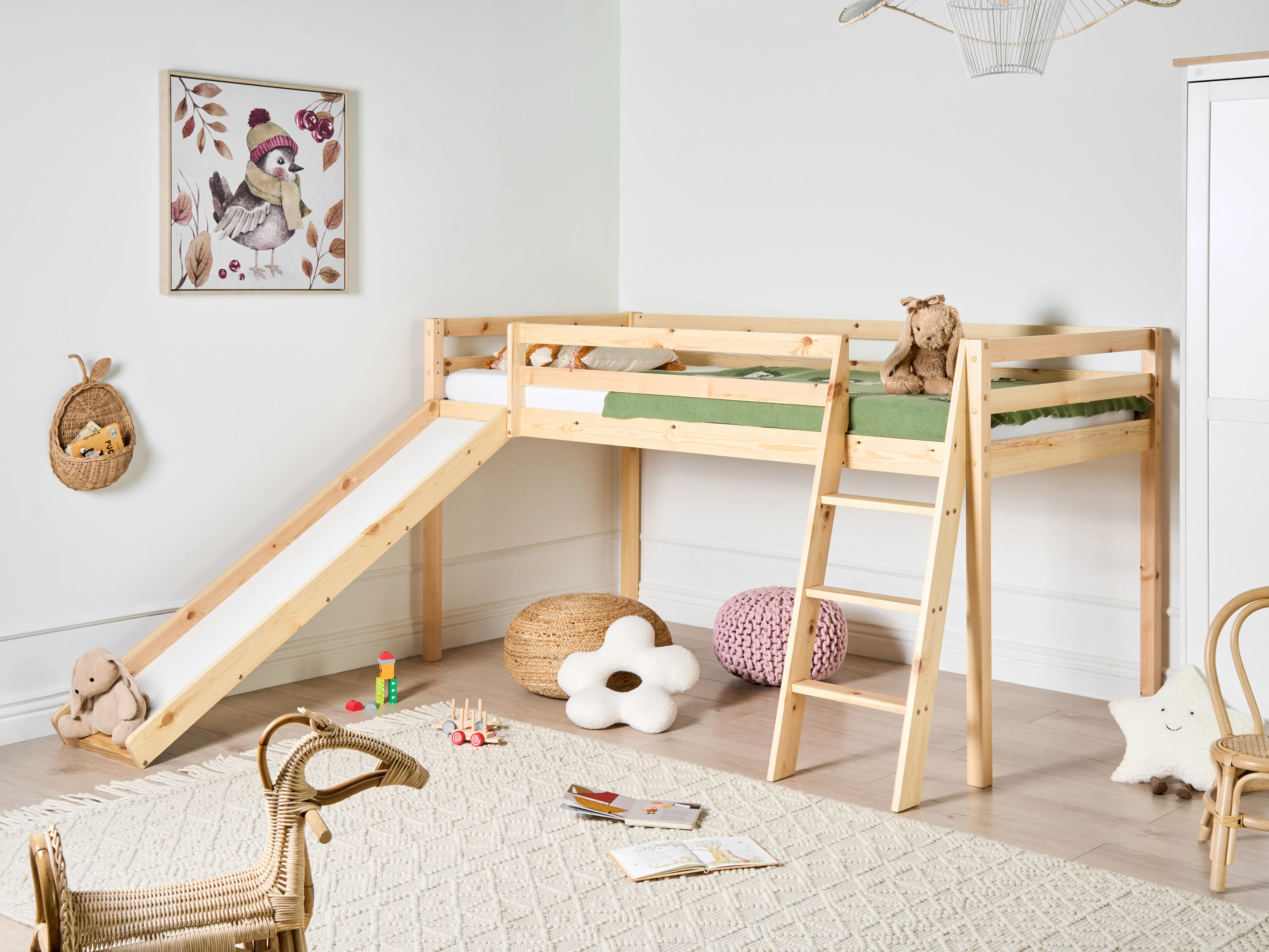 Verhoogd bed Dennenhout STAPLE 90 x 200 cm met glijbaan Lichtbruin