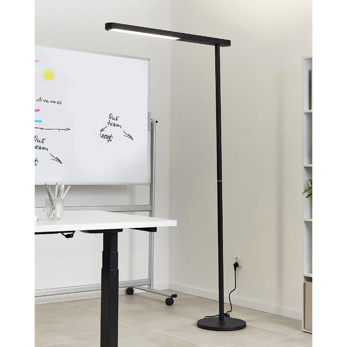 Beliani Lampadaire PERSEUS