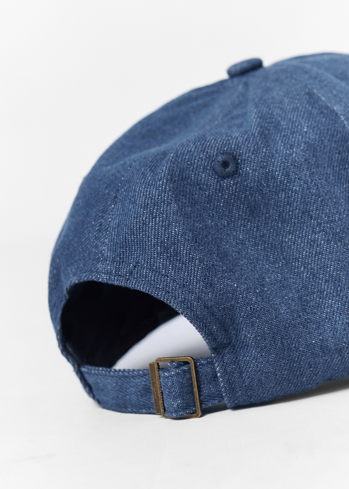 Tess V pet denim