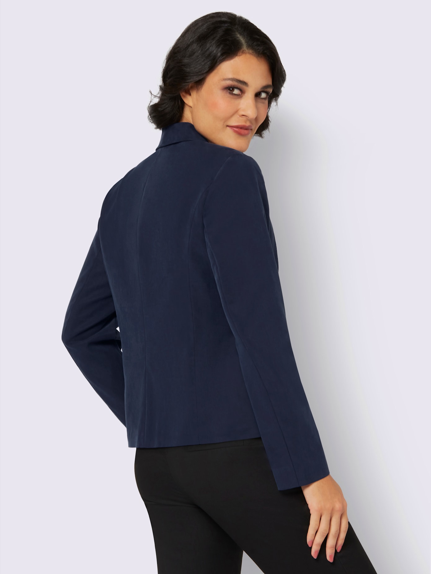 Blazer épaulettes et les coutures princesse pour une jolie silhouette