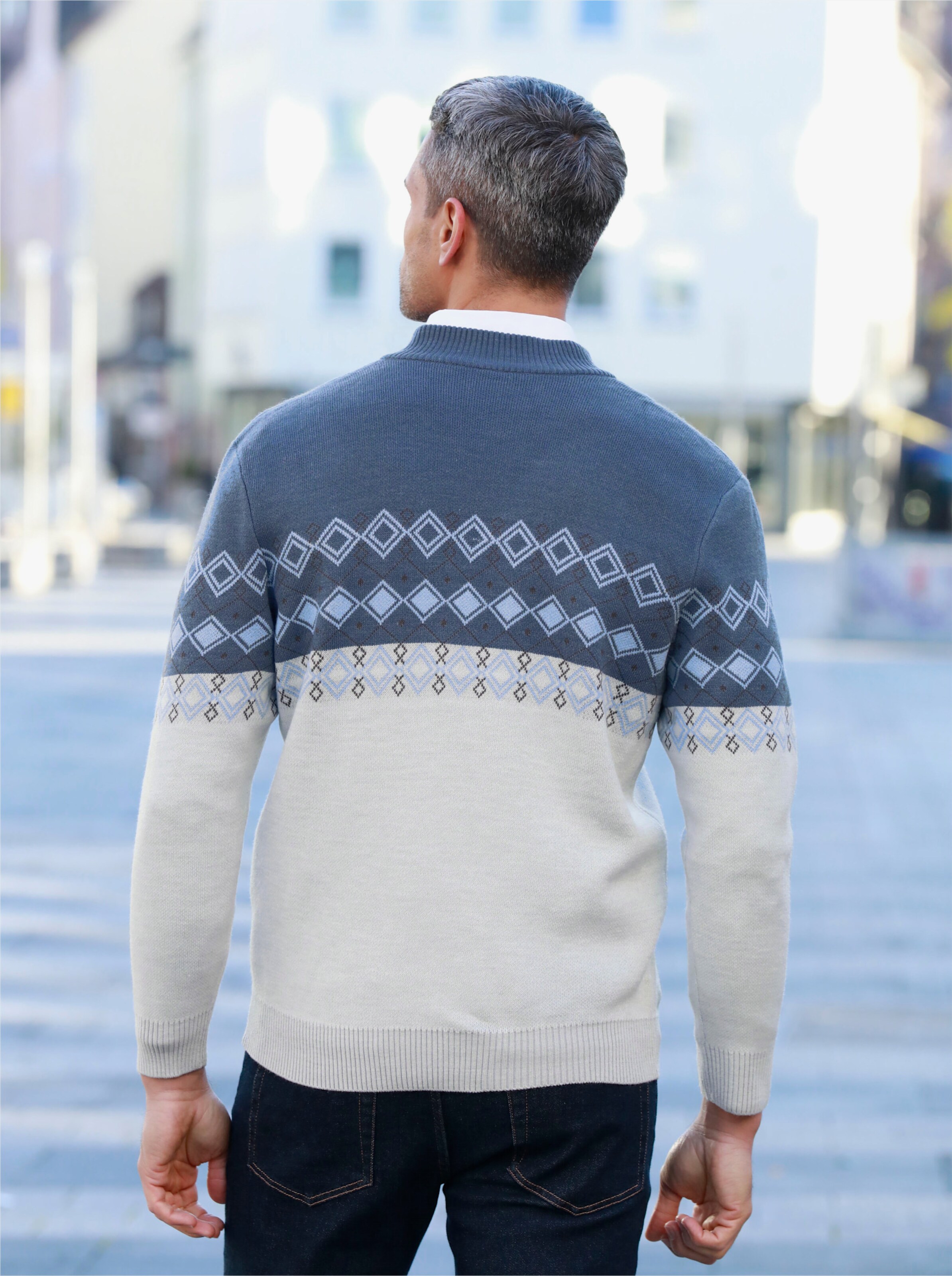 Pullover