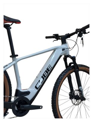 Produit reconditionné . Cube Reaction Hybrid Pro 625 SHIMANO DEORE 2022 . VTT électrique . Cube . très bon état