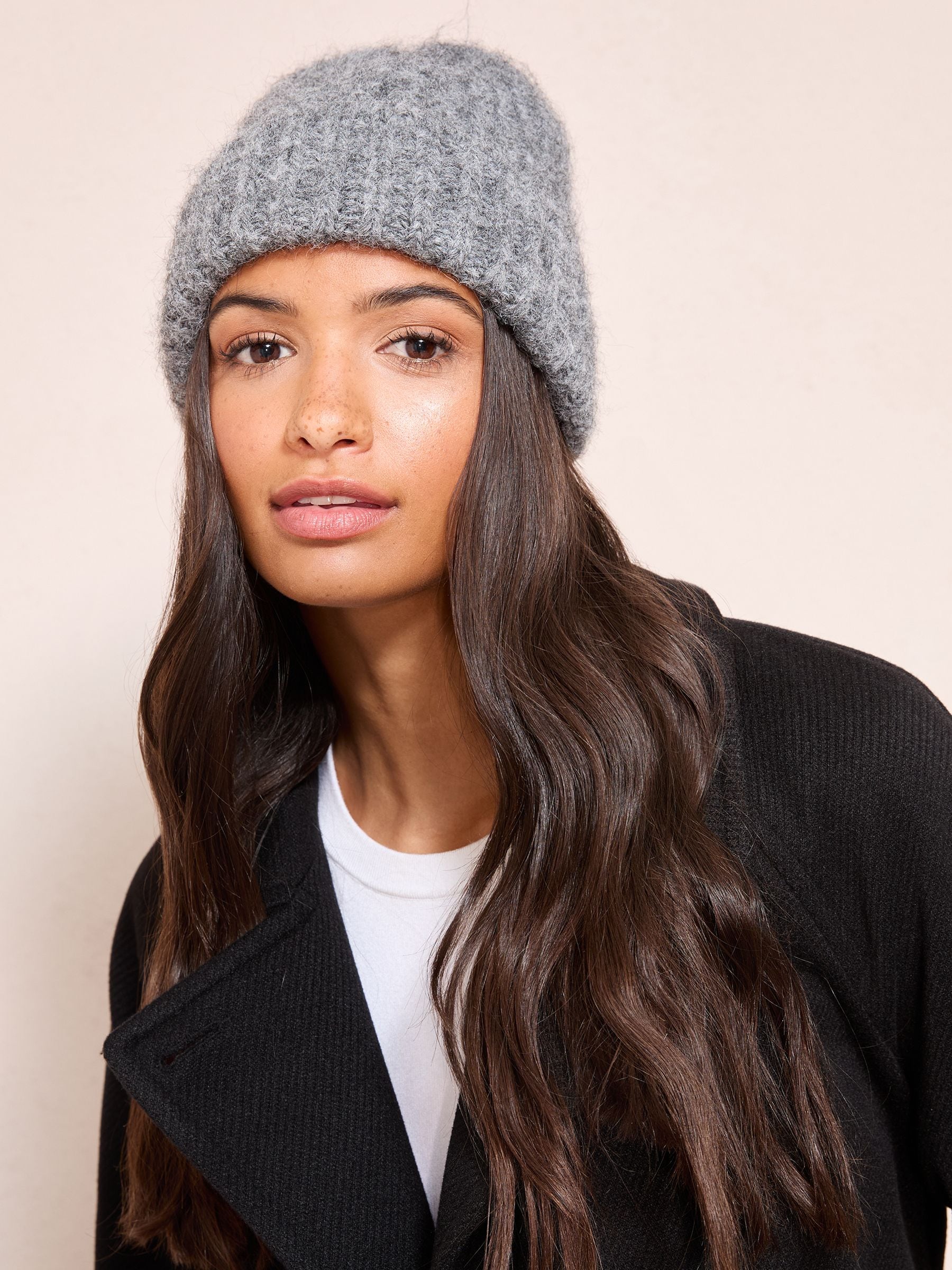 Grijs - Friends Like These - Behaaglijke gebreide beanie