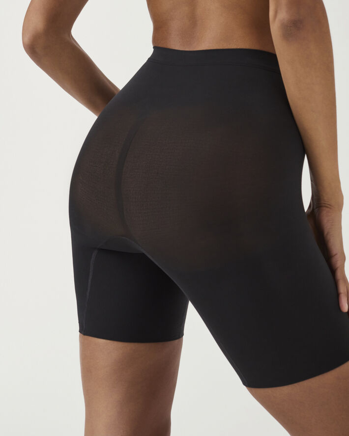 Spanx EVERYDAY SHAPING EVERYDAY SHAPING SHORT Very black
