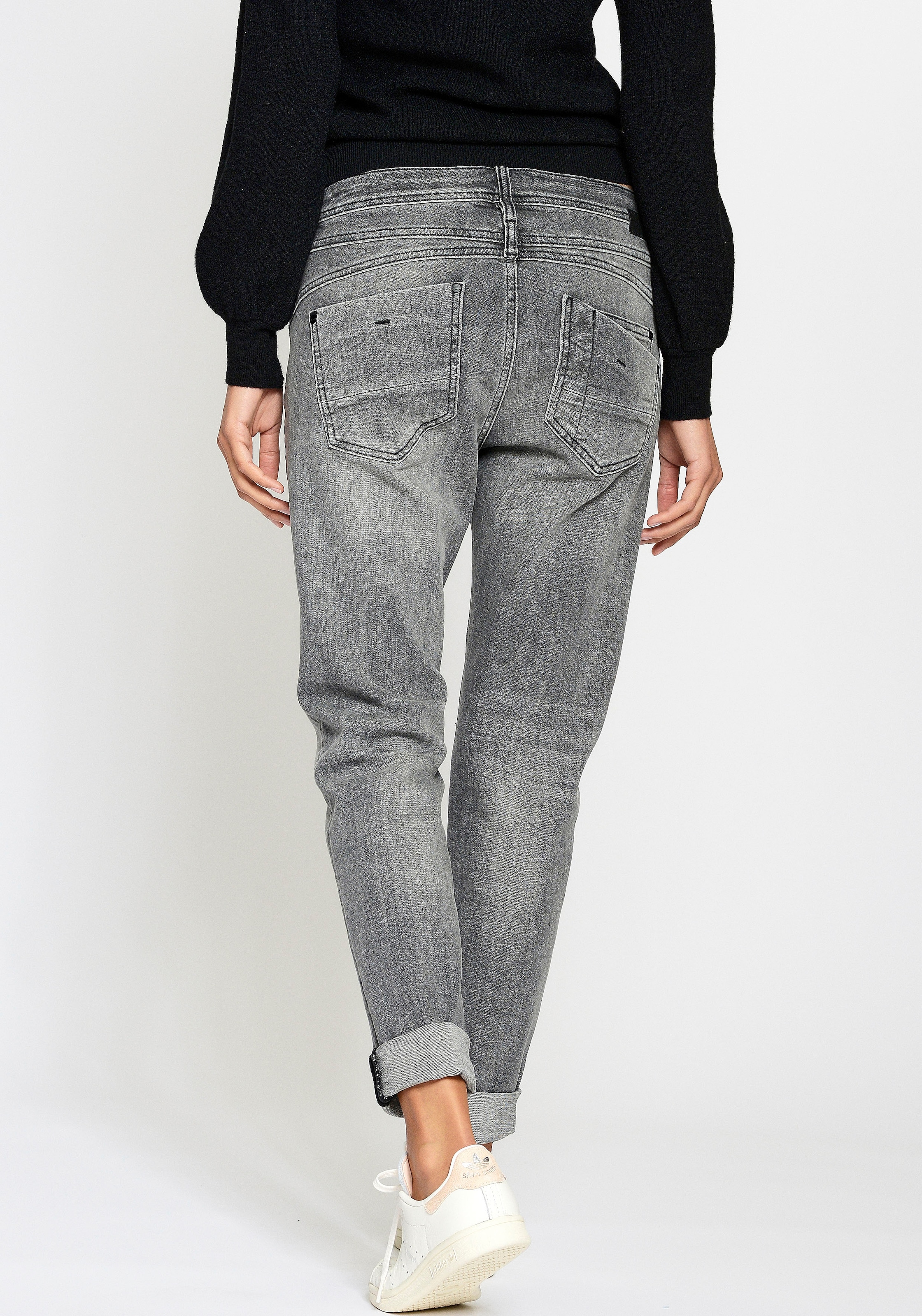 GANG Relax-fit-Jeans »94AMELIE«, mit Used-Effekten
