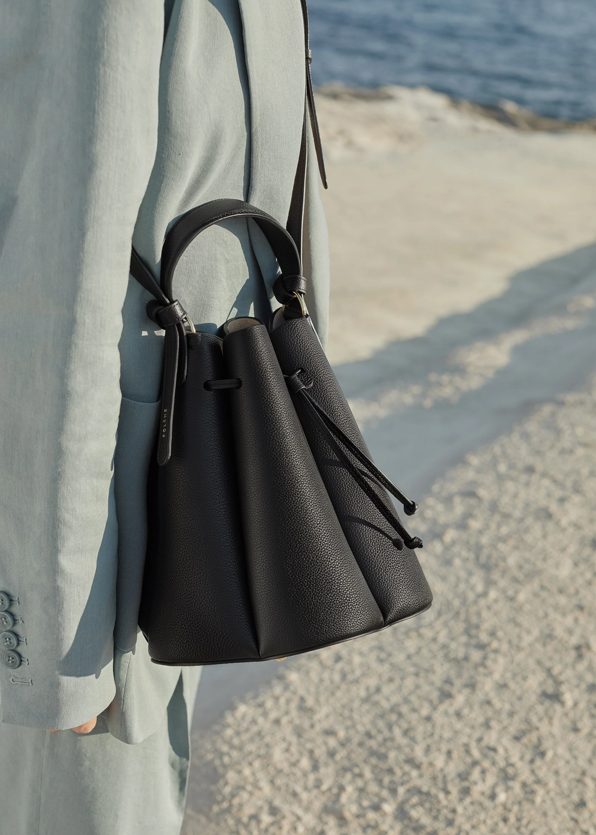Numéro Huit - Noir Grainé