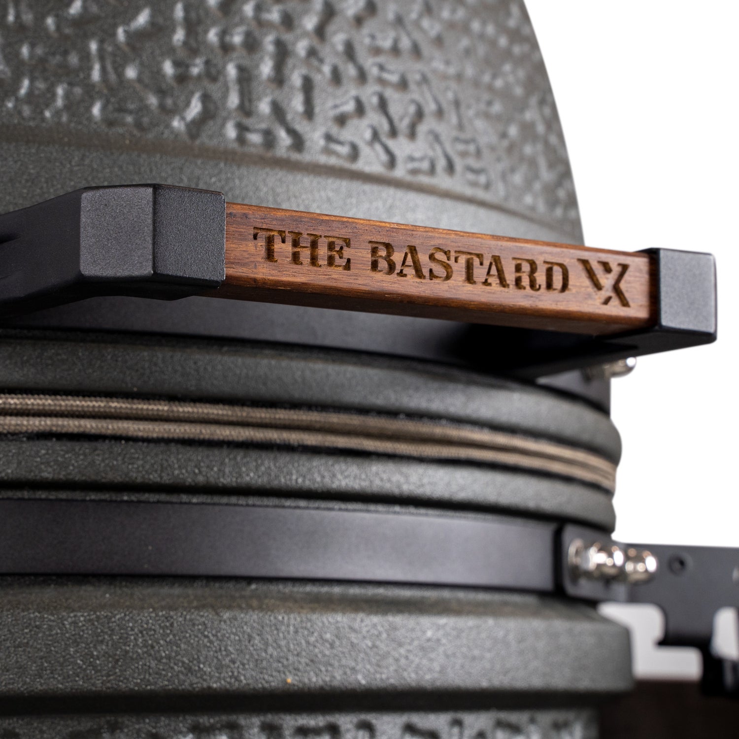 The Bastard kamado barbecue VX Large Complete D 47 H 131 cm