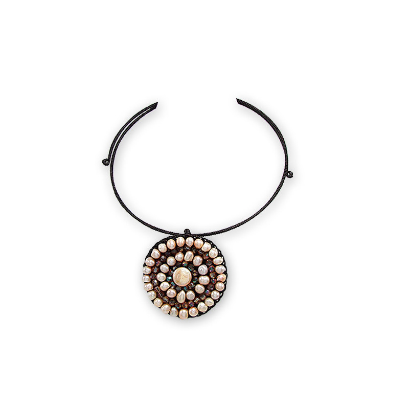 Collier Rond en Perles Blanches et Perles de Verre