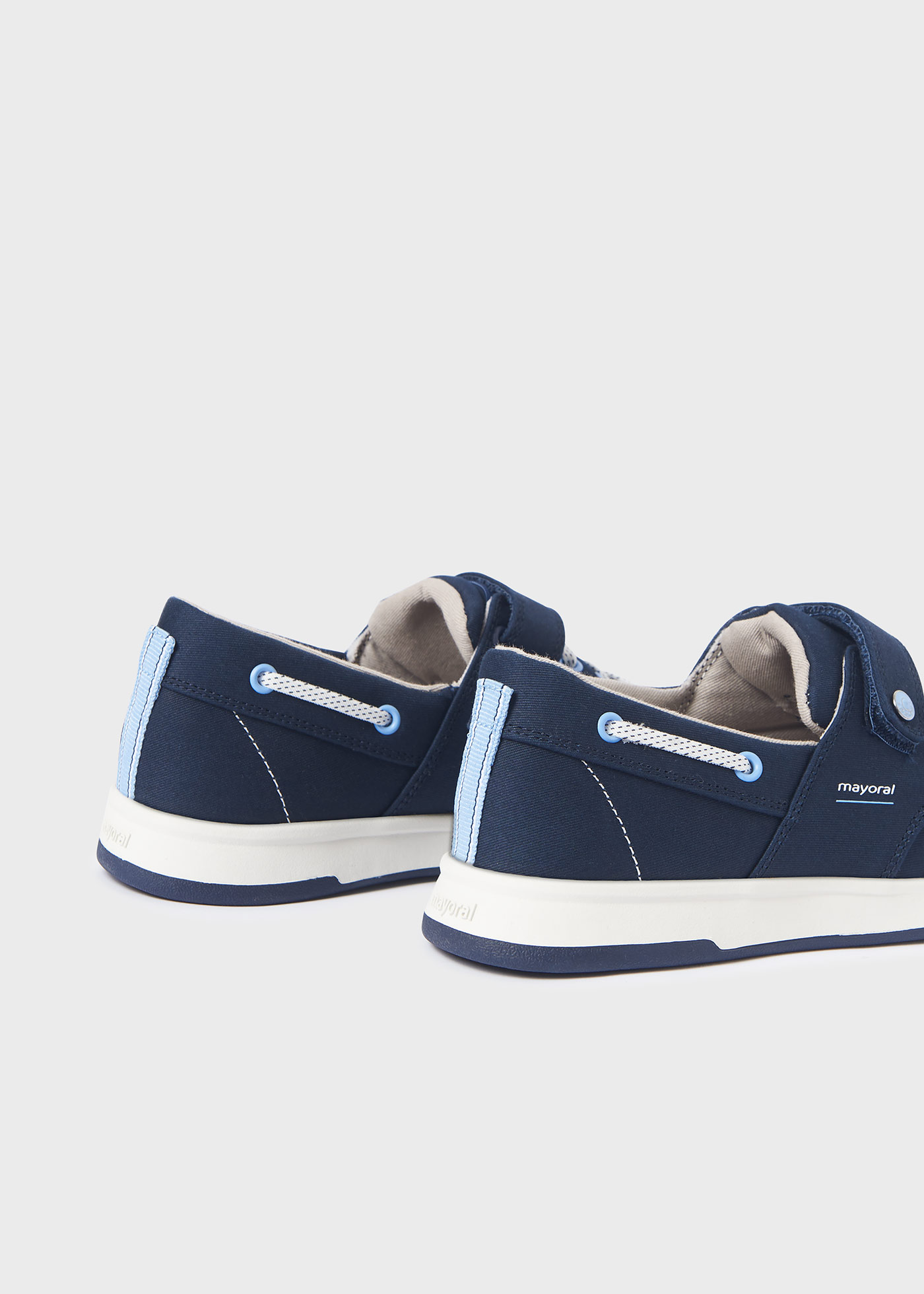 Estilo náutico com fecho de velcro para meninos