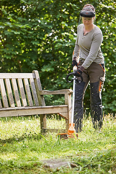 Coupe-bordures sans fil sur batterie Stihl FSA86R (sans batterie)