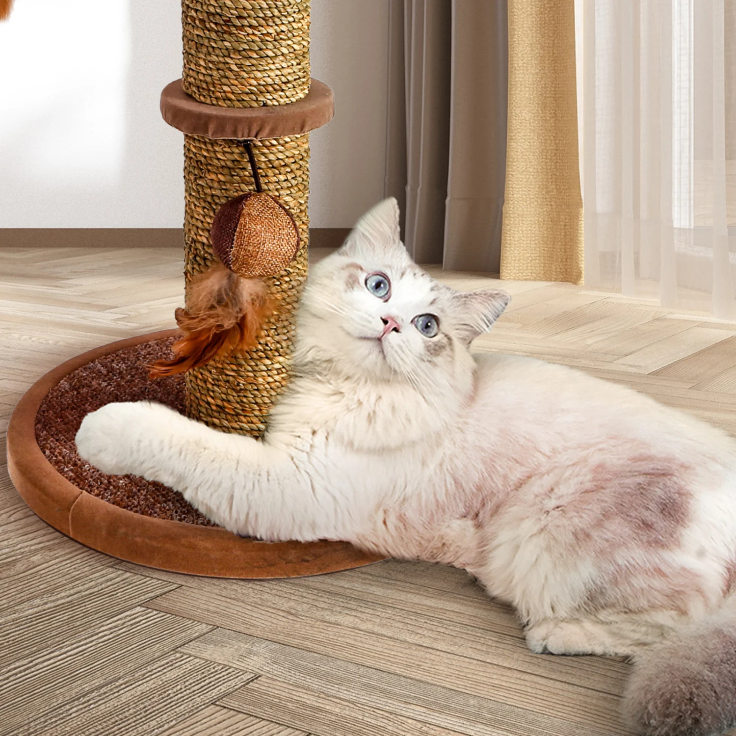 Arranhador de sisal para gatos Nobleza com brinquedo. Pequeno, marrom, 30 x 30 x 44 cm