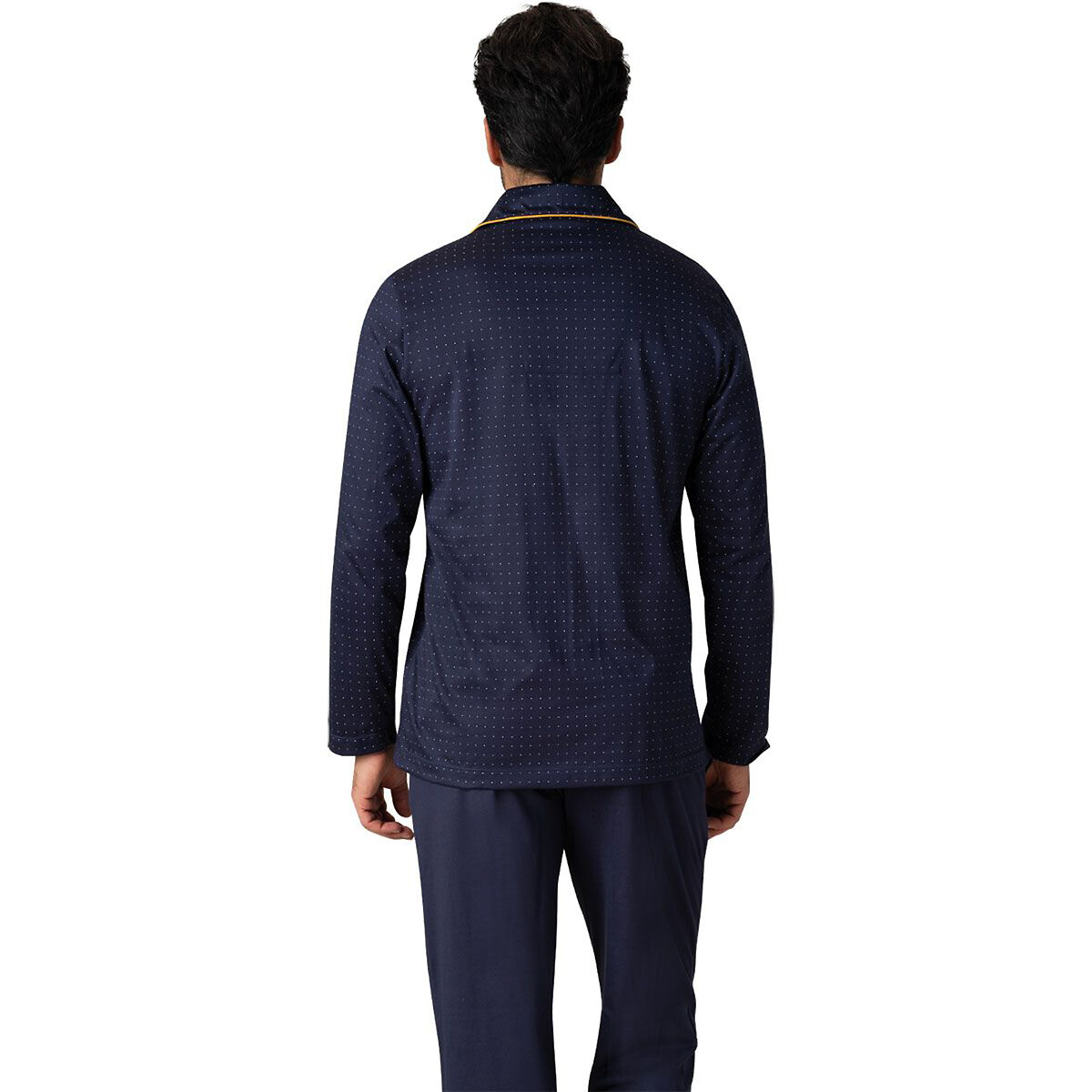 EMINÊNCIA<br>Pijama comprido com gola de camisa e aberto