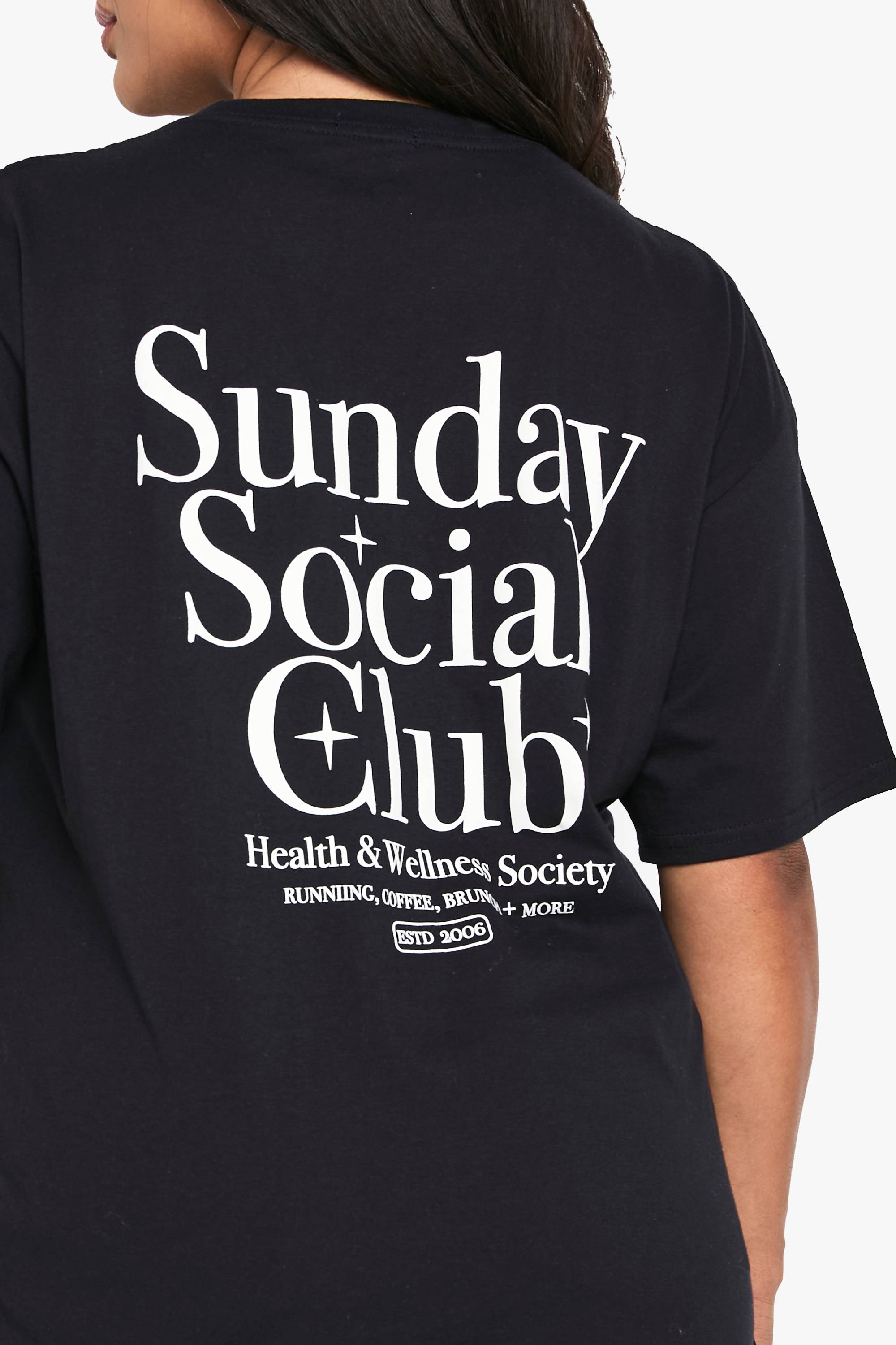 boohoo PLUS SUNDAY SOCIAL CLUB T-SHIRT SURDIMENSIONNÉ