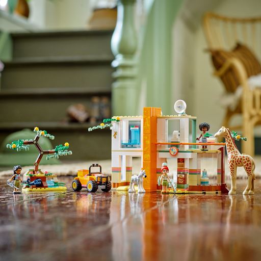 LEGO Friends Mias Vildtredning - 41717