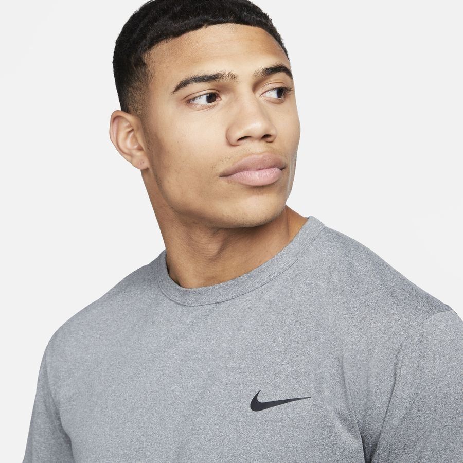 Nike Hyverse Men's Dri-FIT UV Short SMOKE GREY/HTR/BLACK