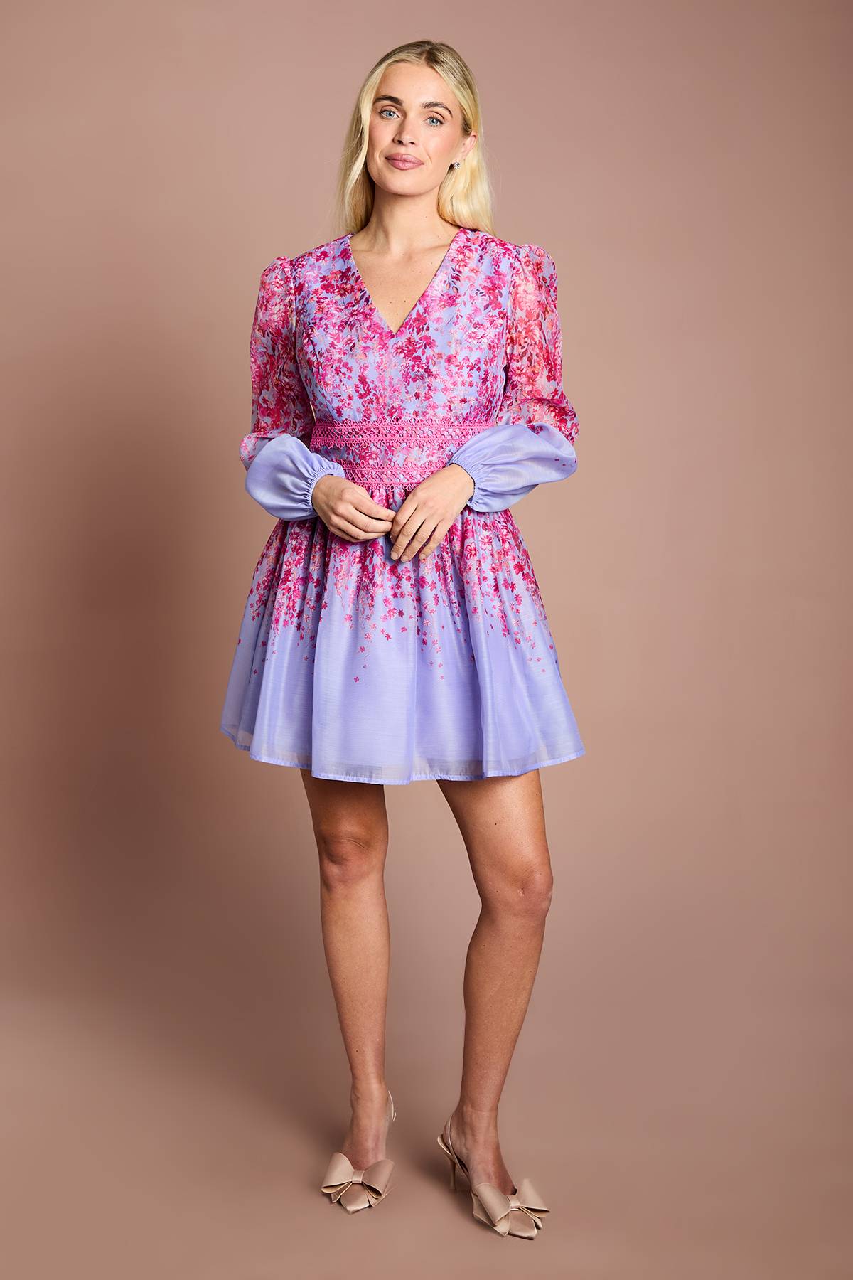 Coast Robe Courte Petite En Organza À Dentelle Florale Positionnée