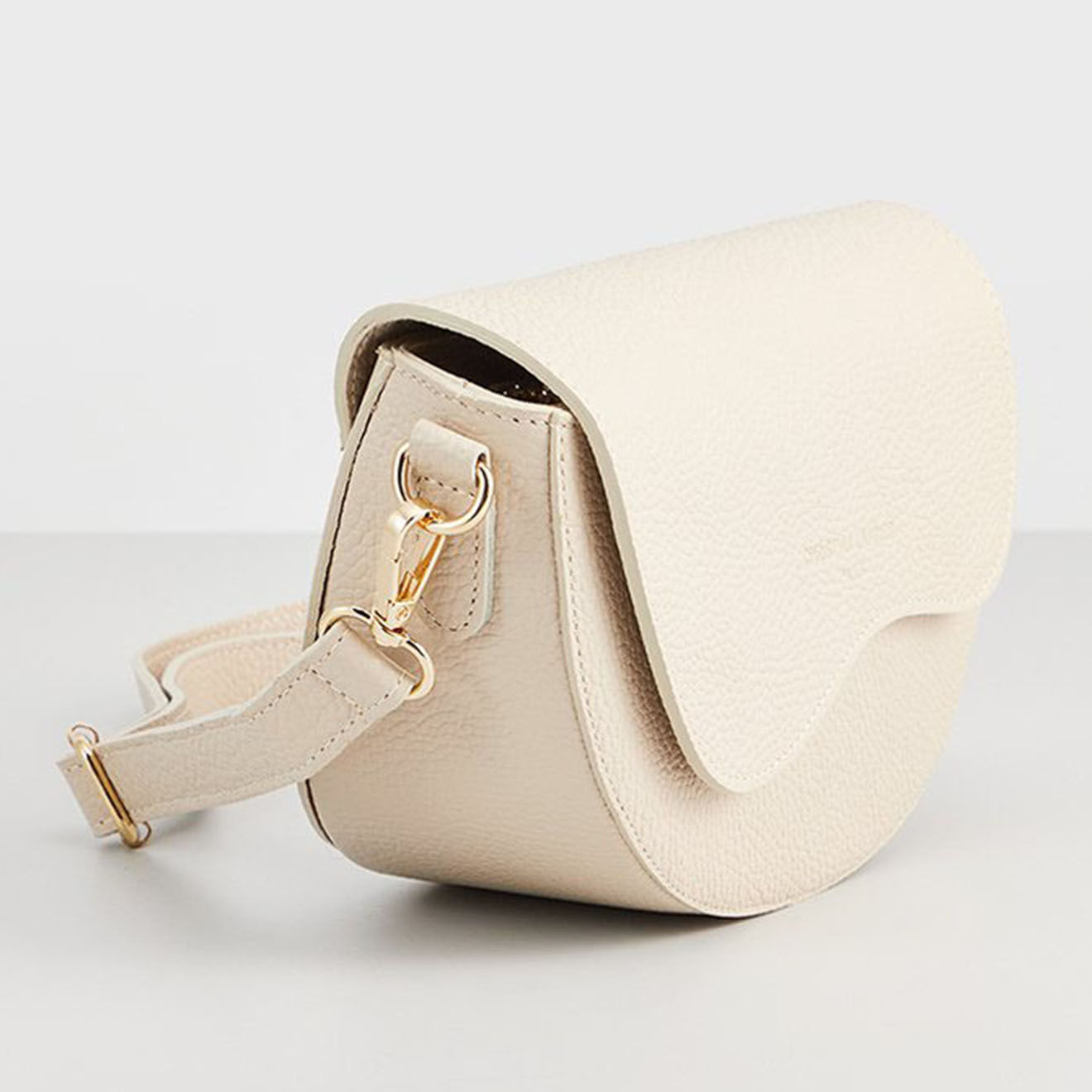 Christian Laurier Sac bandoulière en Cuir Loewe blanc cassé - 24x15x9 cm