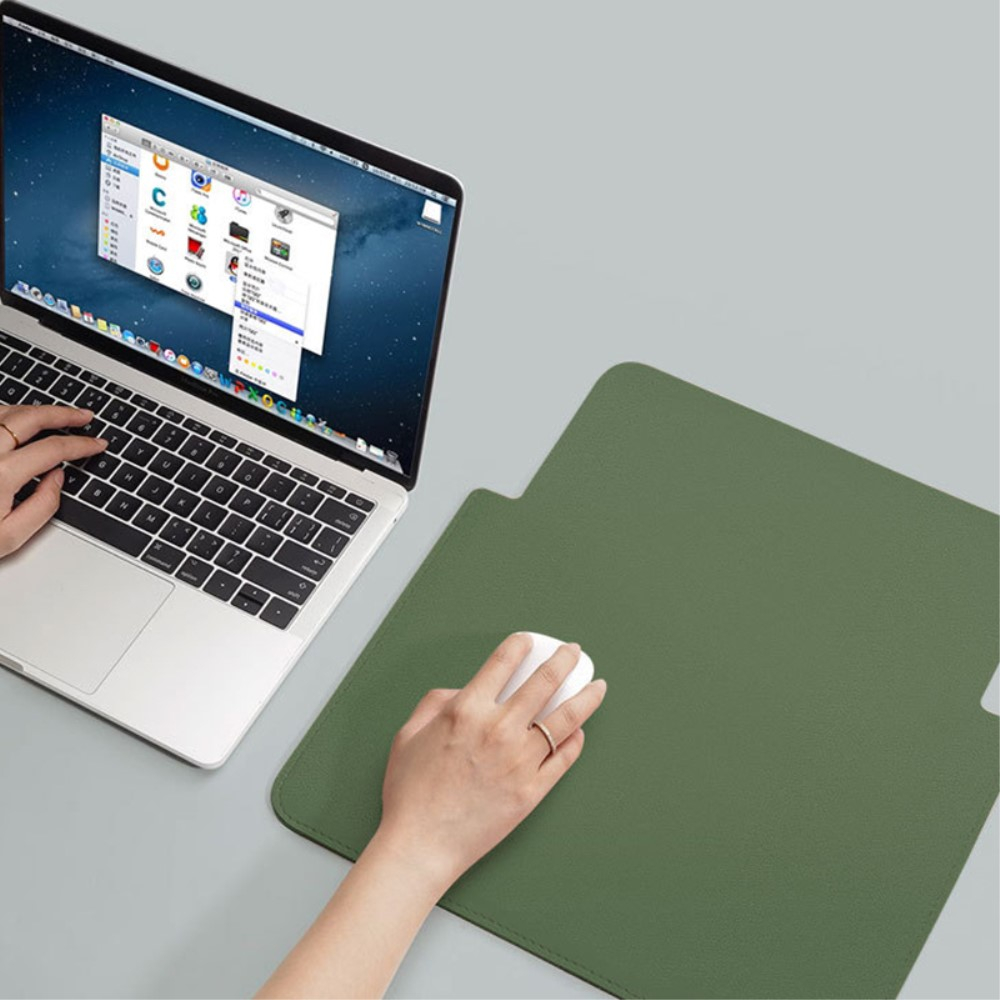 Universal 13