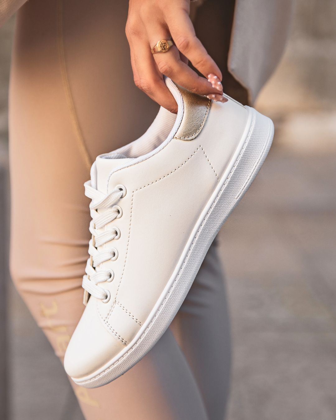 Basket femme blanche dorée à lacets - Jamie