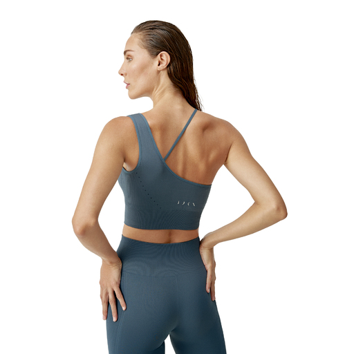 Top Born Living Yoga Salma