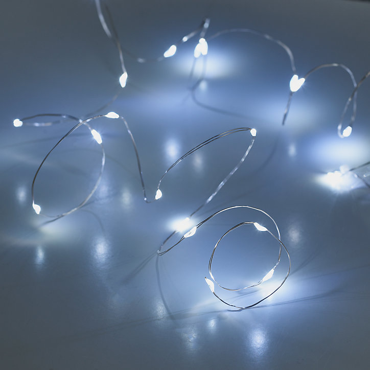 Guirlande lumineuse LED intérieure blanc froid câble argenté 1,8 m