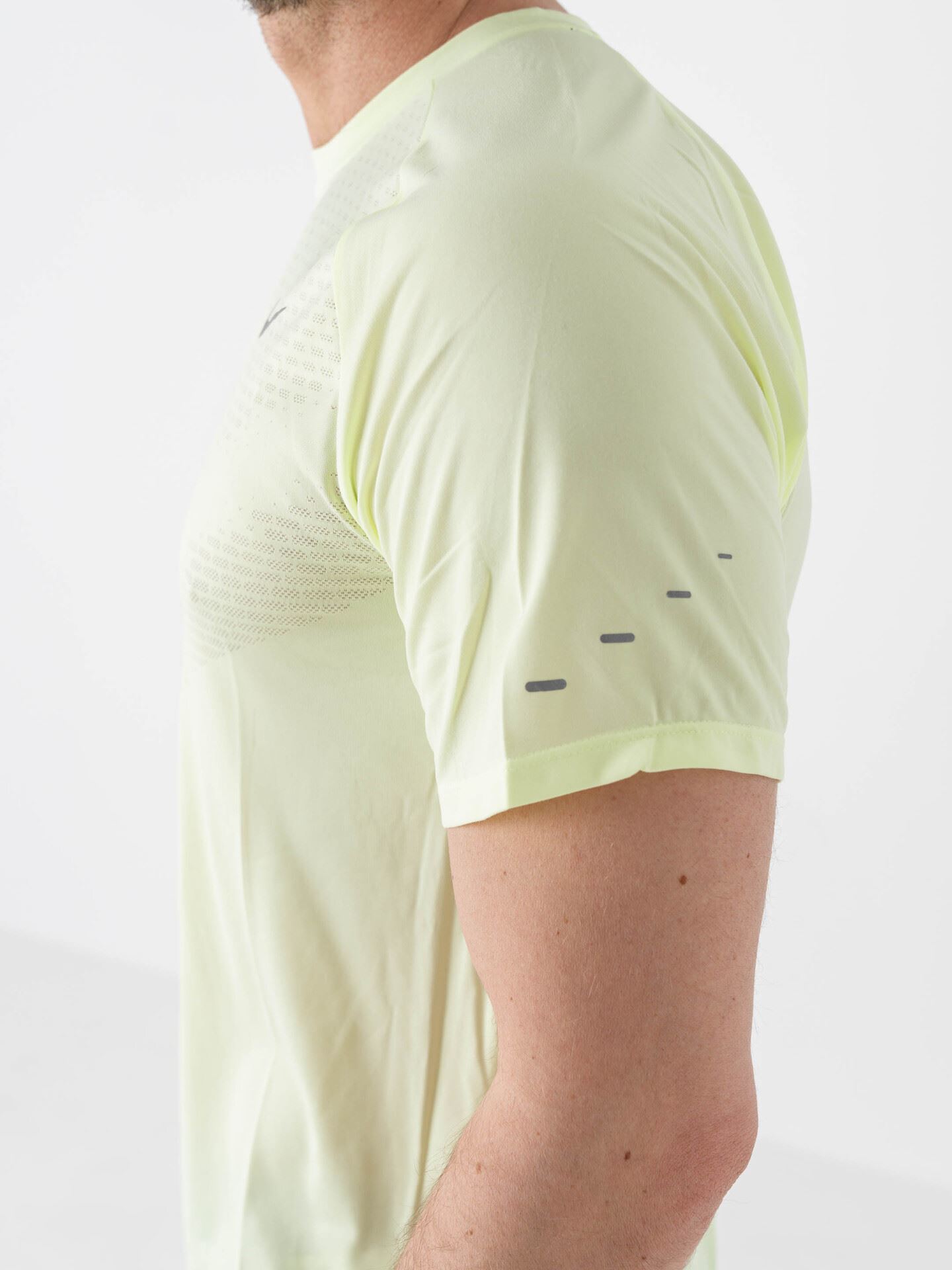 Dri-Fit Adv Stride Short Sleeve Top