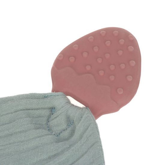 Garden explorer Doudou avec anneau de dentition caoutchouc naturel   Fraise        de               Lässig