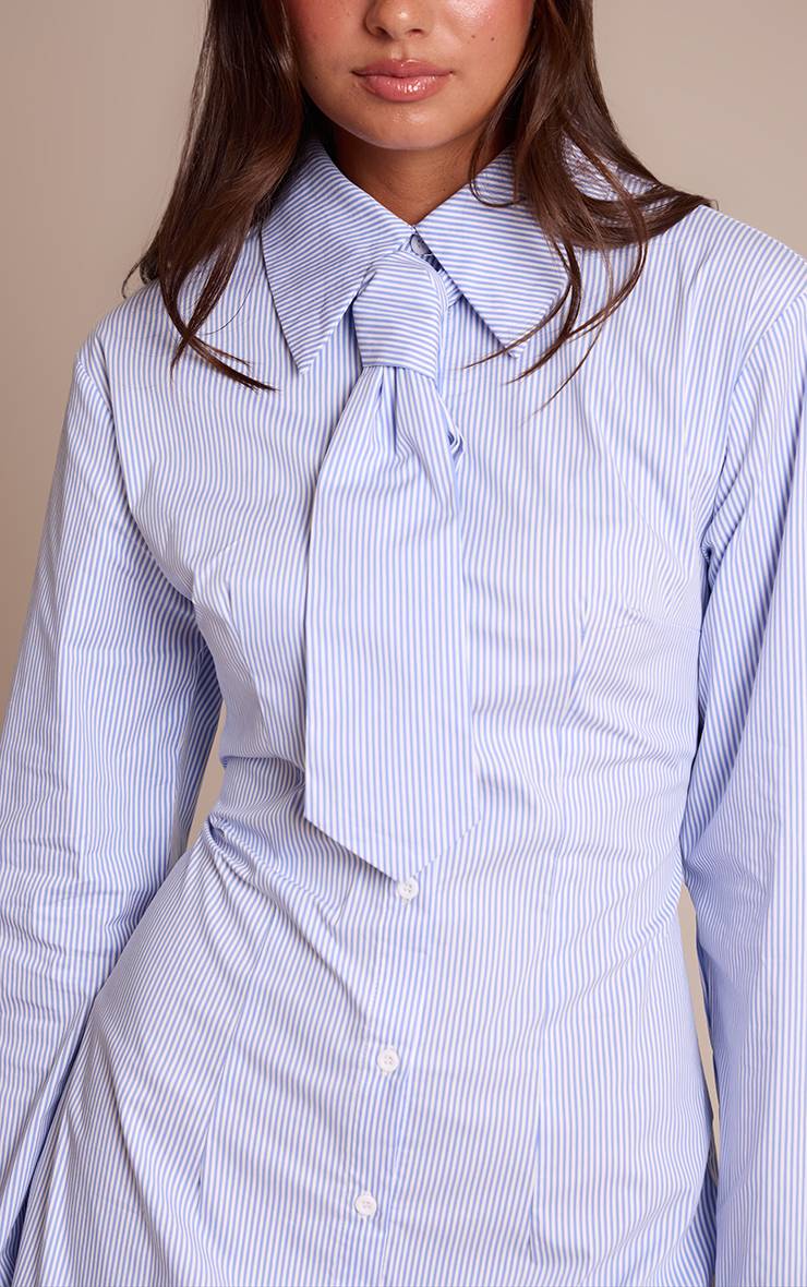 Bleu Robe Chemise Boutonnée À Fines Rayures Avec Détail Cravate