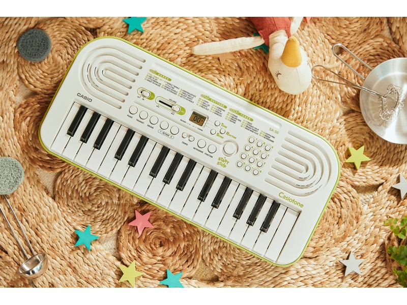 Casio Keyboard SA-50 Keyboard mit 32 Mini-Tasten und 100 Klangfarben