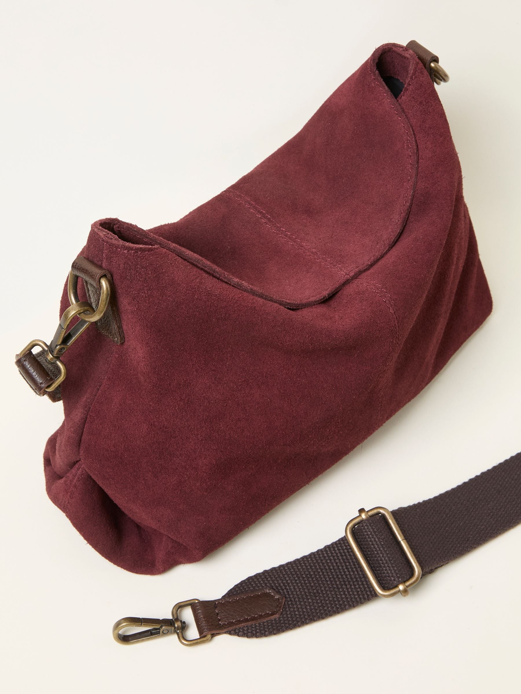 Bordeauxrood - FatFace Suede Envelope Bag