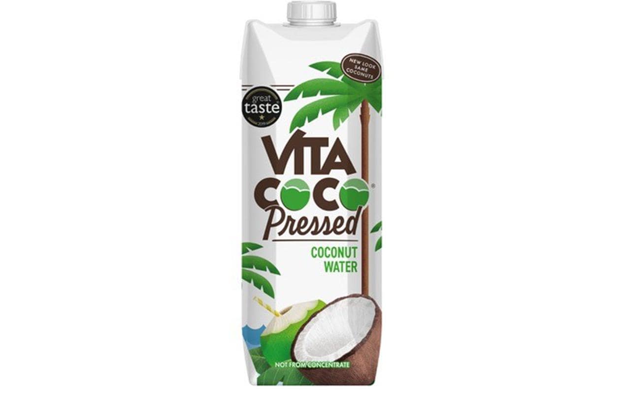 Pressed Coconut water 1 lKokosnusswasser mit Zusatz von gepresster Kokosnuss