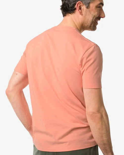 t-shirt homme avec stretch rose
