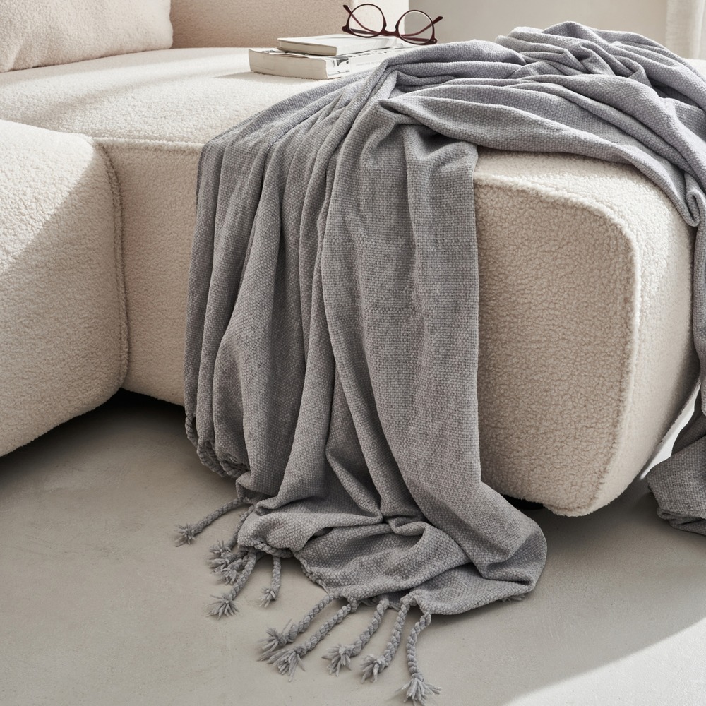 Plaid chenille gris finition franges 130x170cm - suzanne