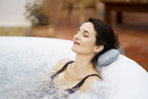 Bestway Lay-Z-Spa 60175, 669 L, 4 person(er), Rund, Boble/Jet massage, Grå, Hvid, 40 °C
