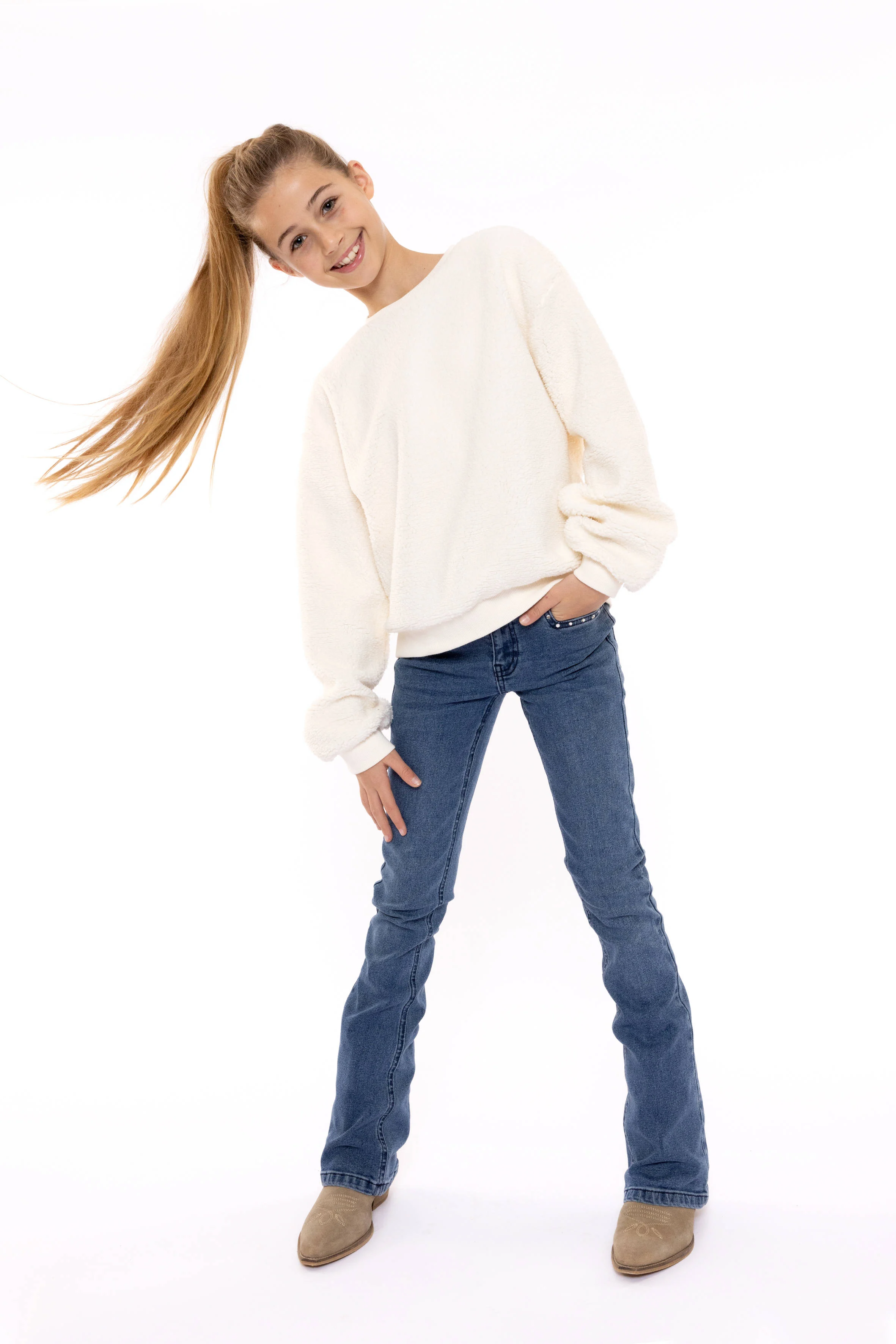 No Way Monday flared jeans blue jeans