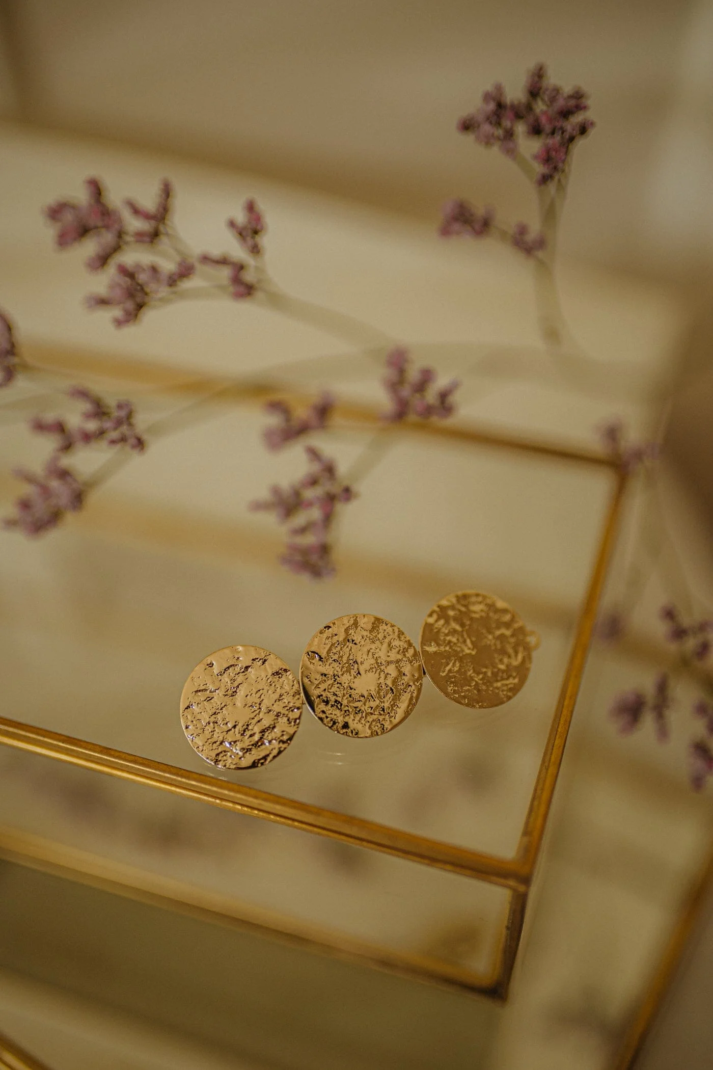 HESTIA - Barrette ronds martelés doré à l'or fin | Doré