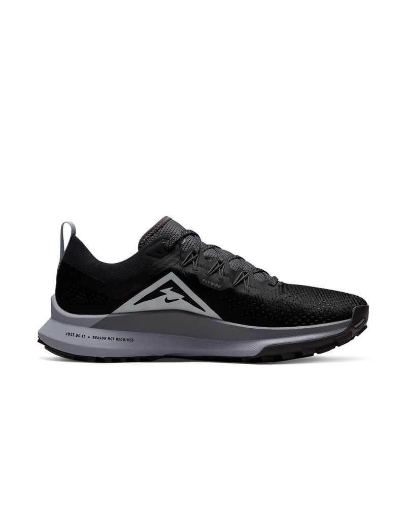 Chaussures de trail Nike Pegasus Trail 4 Noir & Gris pour homme