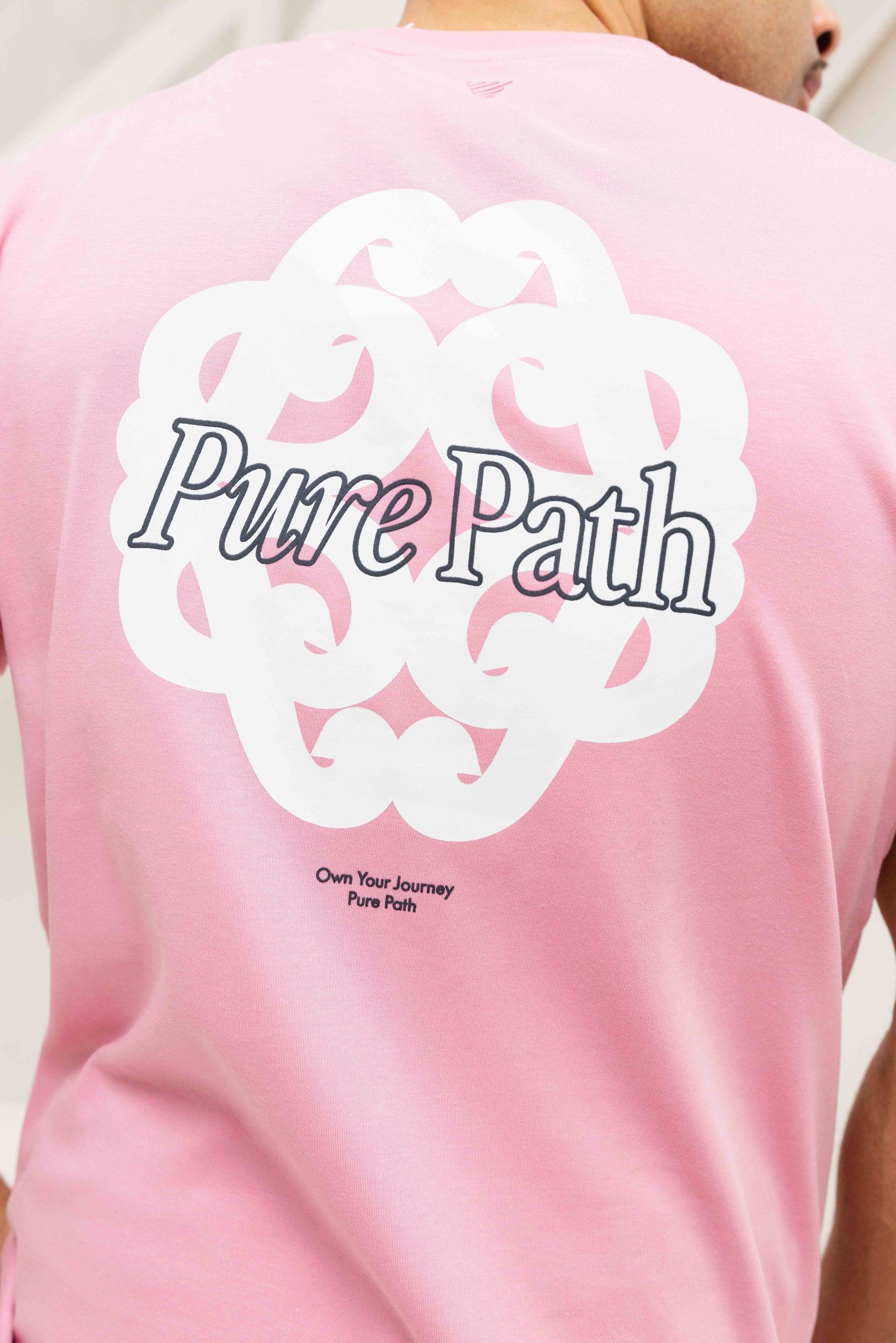 Pure Path Bold Emblem T-Shirt Heren Roze