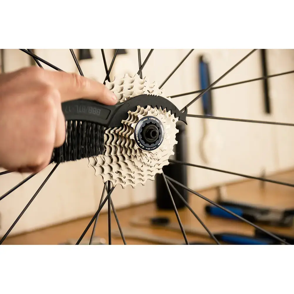 BBB Cycling ToothBrush BTL-17 Cassette Cleaner Zwart