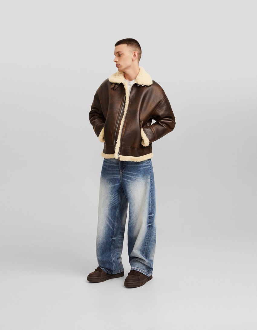 calças jeans super largas